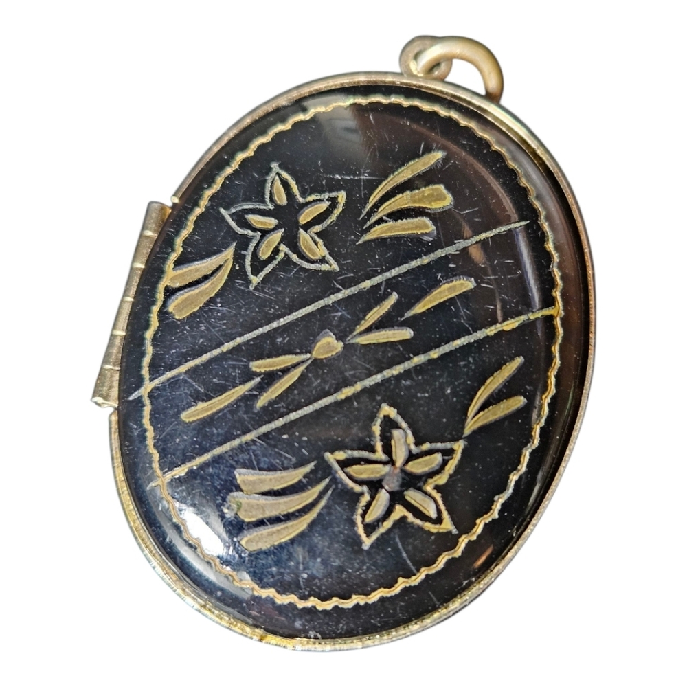 Vintage Black and Gold Floral Locket Necklace